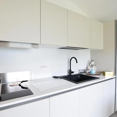 1 Bedroom Cozy In Borgofranco Divrea Borgofranco d'Ivrea